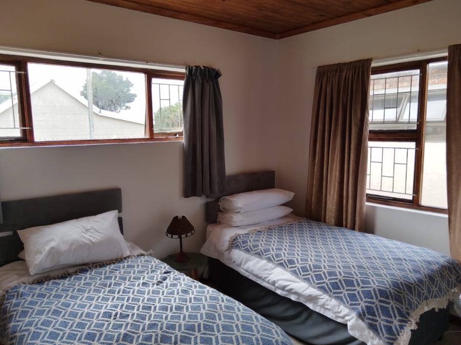 3 Bedroom Property for Sale in Swartkops Eastern Cape